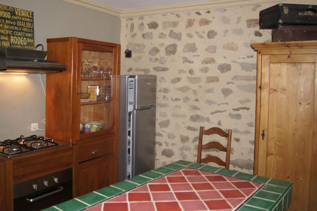 Les Pierres Blondes Apartment Montpeyroux  Exterior foto